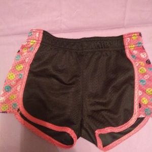 Sport‎ shorts